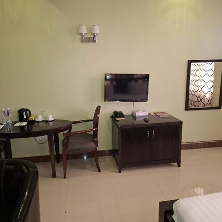 Flomi Hotel Morogoro Ngoại thất bức ảnh