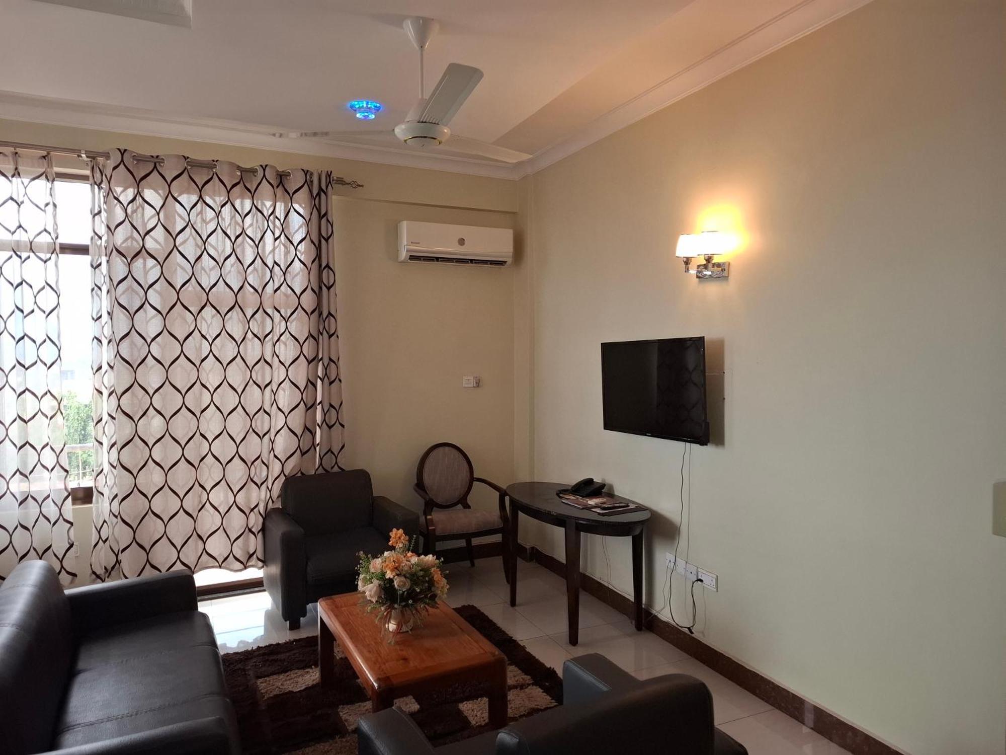 Flomi Hotel Morogoro Ngoại thất bức ảnh