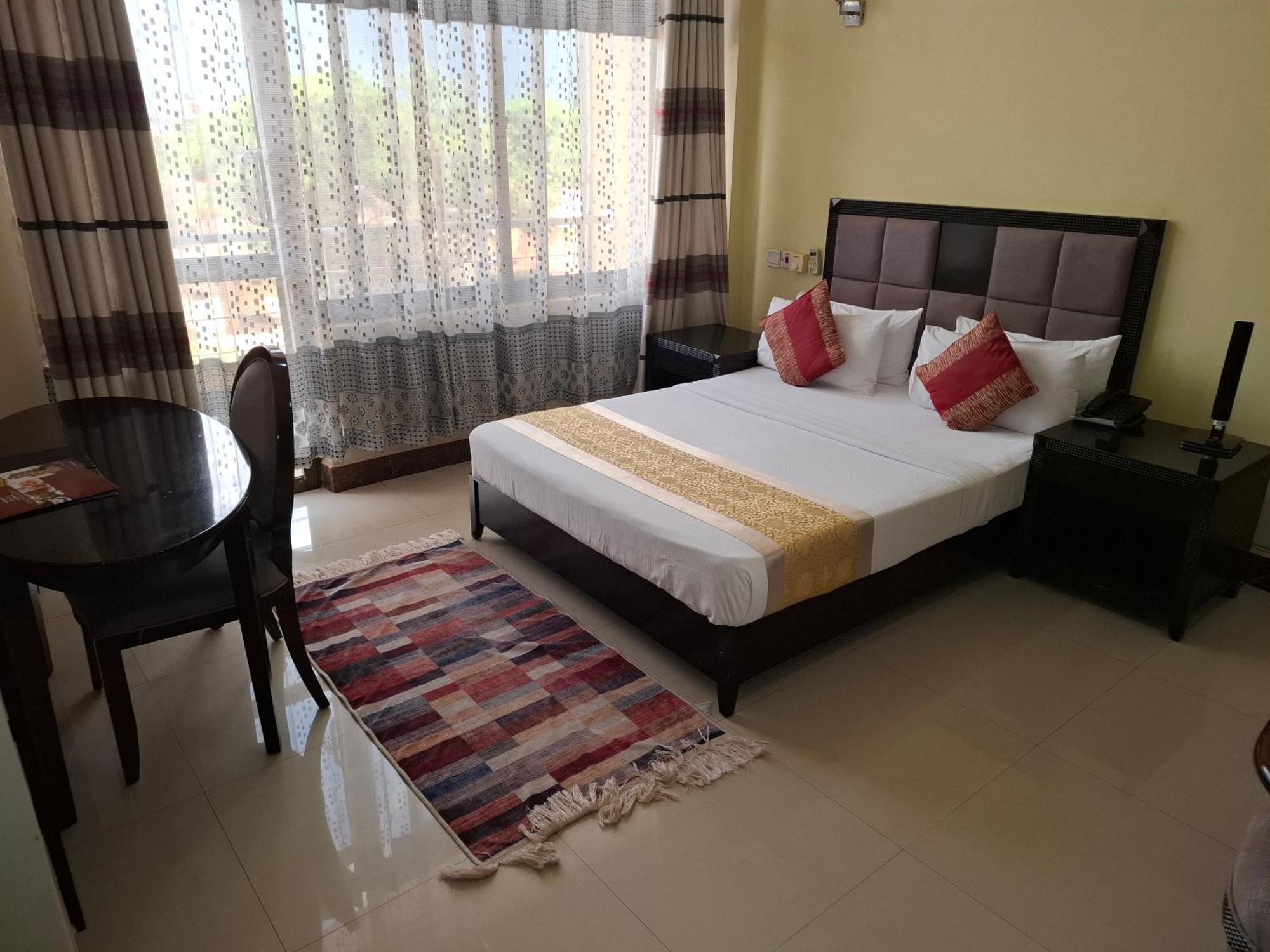 Flomi Hotel Morogoro Ngoại thất bức ảnh